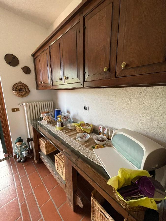 B&B Gli Ulivi Carlazzo Buitenkant foto